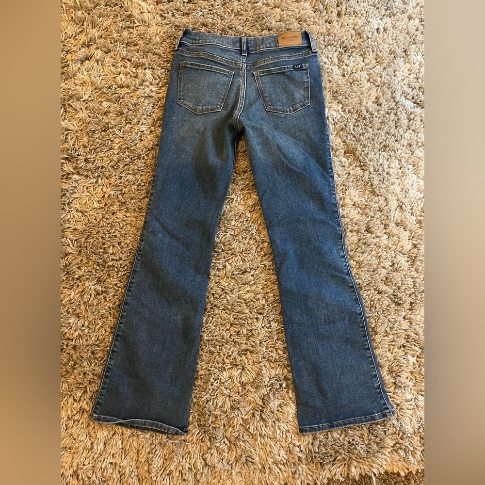 Abercrombie kids mid rise boot jeans